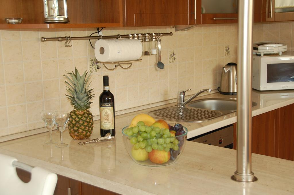 Apartament Zakatek Wroclawia Bielany Wrocławskie エクステリア 写真